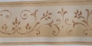 BORD PAPIER AVEC ONDES MARRON EFFET GAUFRÉ