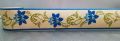 BORDER ADHESIVE WITH BLUE FLOWERS
