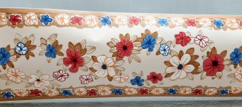 BORDER ADHESIVE WITH BROWN BORDER AND FLOWER